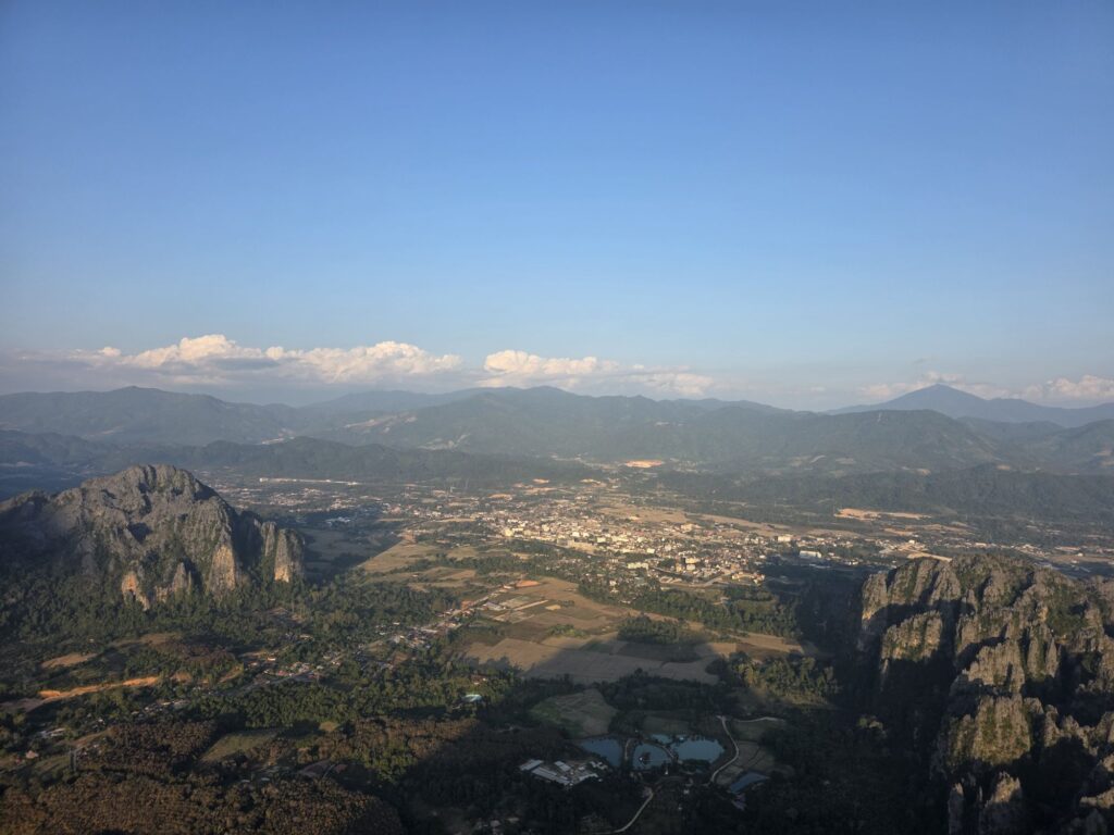 vang vieng paramotor